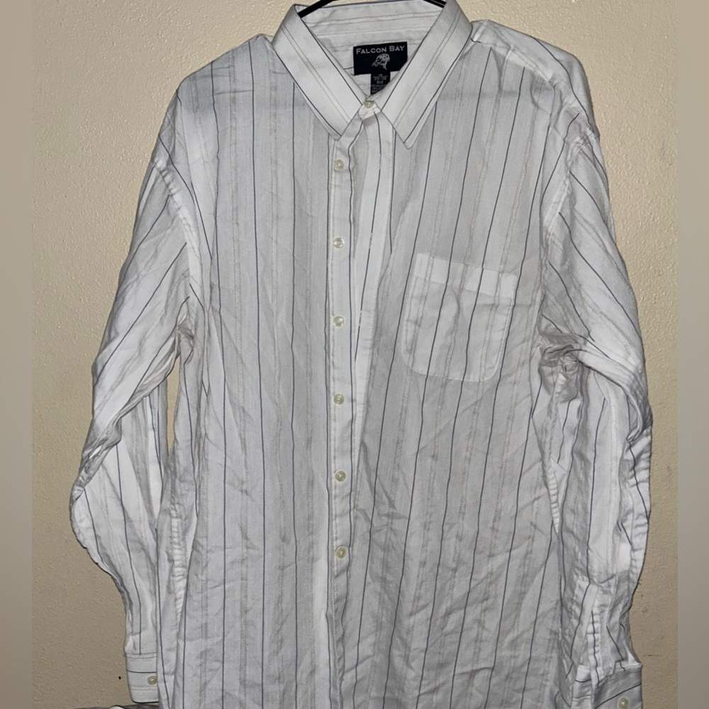 FALCON BAY BUTTONDOWN - Picture 2 of 7